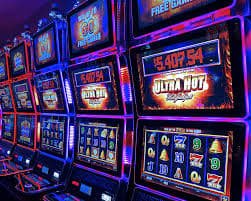 Filipino player joining a live baccarat table on 80jl apk mobile browser